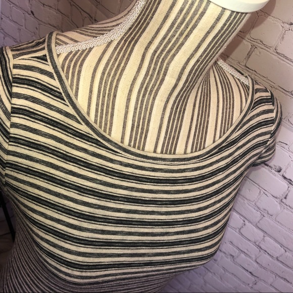 Ann Taylor Black and Tan pullover striped dress. - Picture 4 of 8